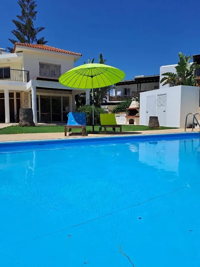 Dream House Villa Meneou